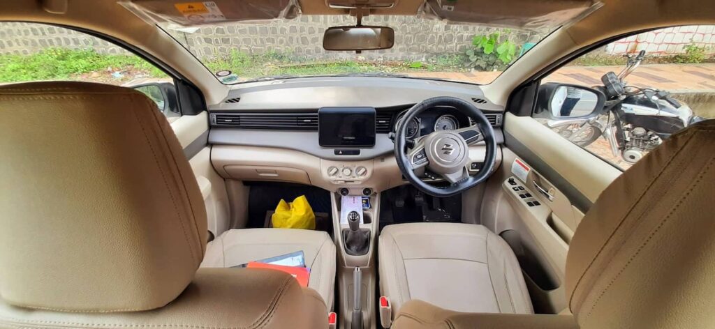 cab service in nagpur car interior